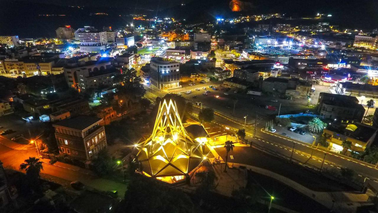 Selfie'S Boutique Hotel Тверия Экстерьер фото