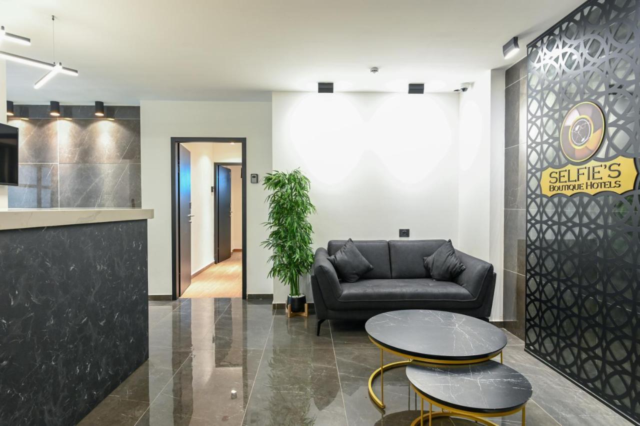 Selfie'S Boutique Hotel Тверия Экстерьер фото